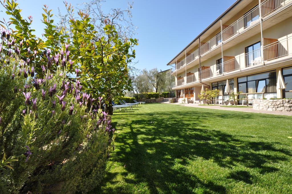 Rosemarie Hotel Limone sul Garda