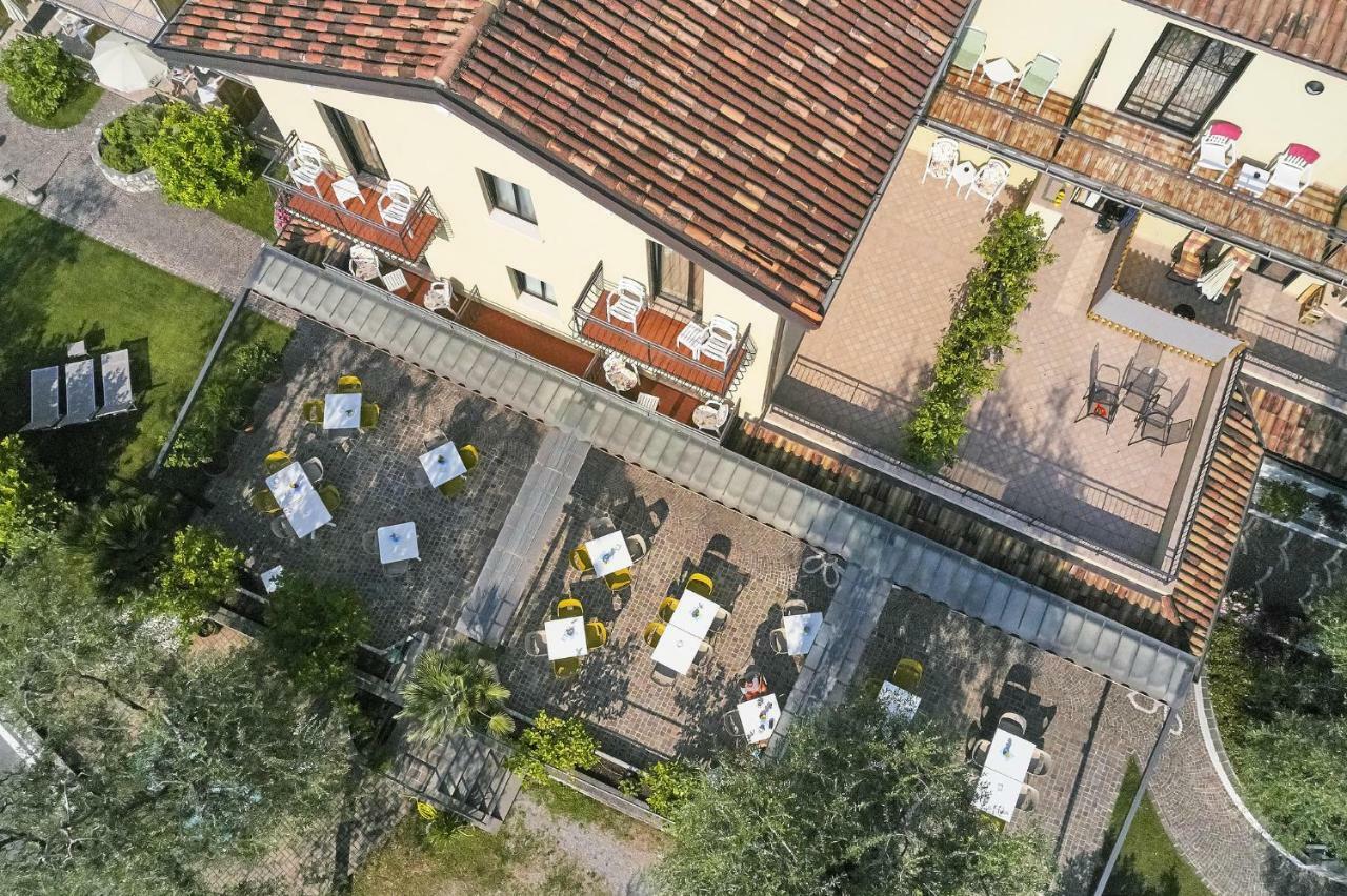 Rosemarie Hotel Limone sul Garda